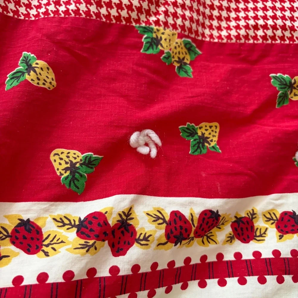 Vintage Red Patchwork Tied Quilt Comforter Strawberry Bandana Gingham 86x78 READ